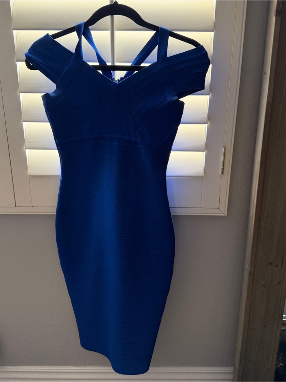 Blue Off-Shoulder Bodycon Dress